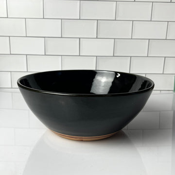 Medium Serving Bowl, Black Magic