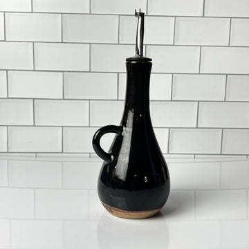 Cruet, Black Magic