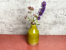 Load image into Gallery viewer, Bud Vase - Plain Jane