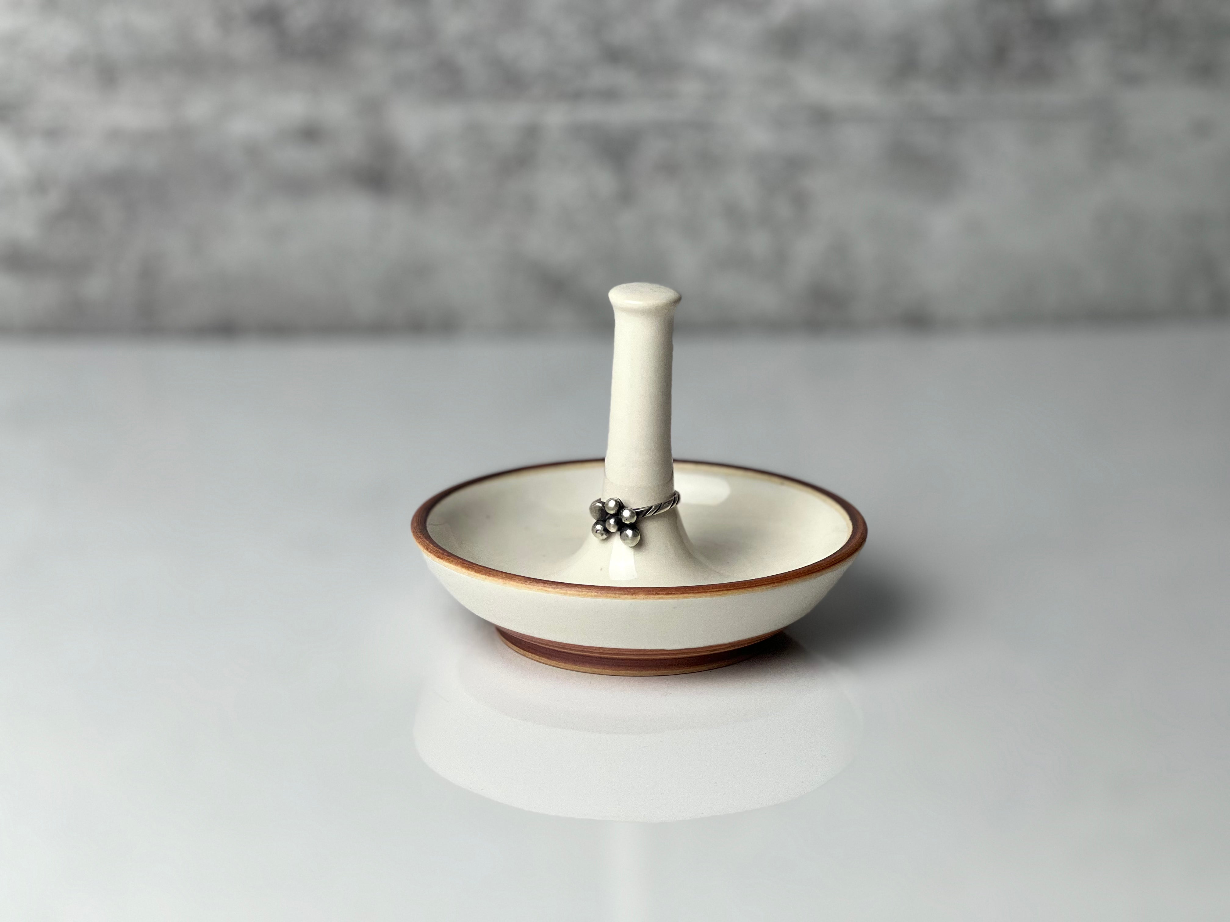 Ring Holder